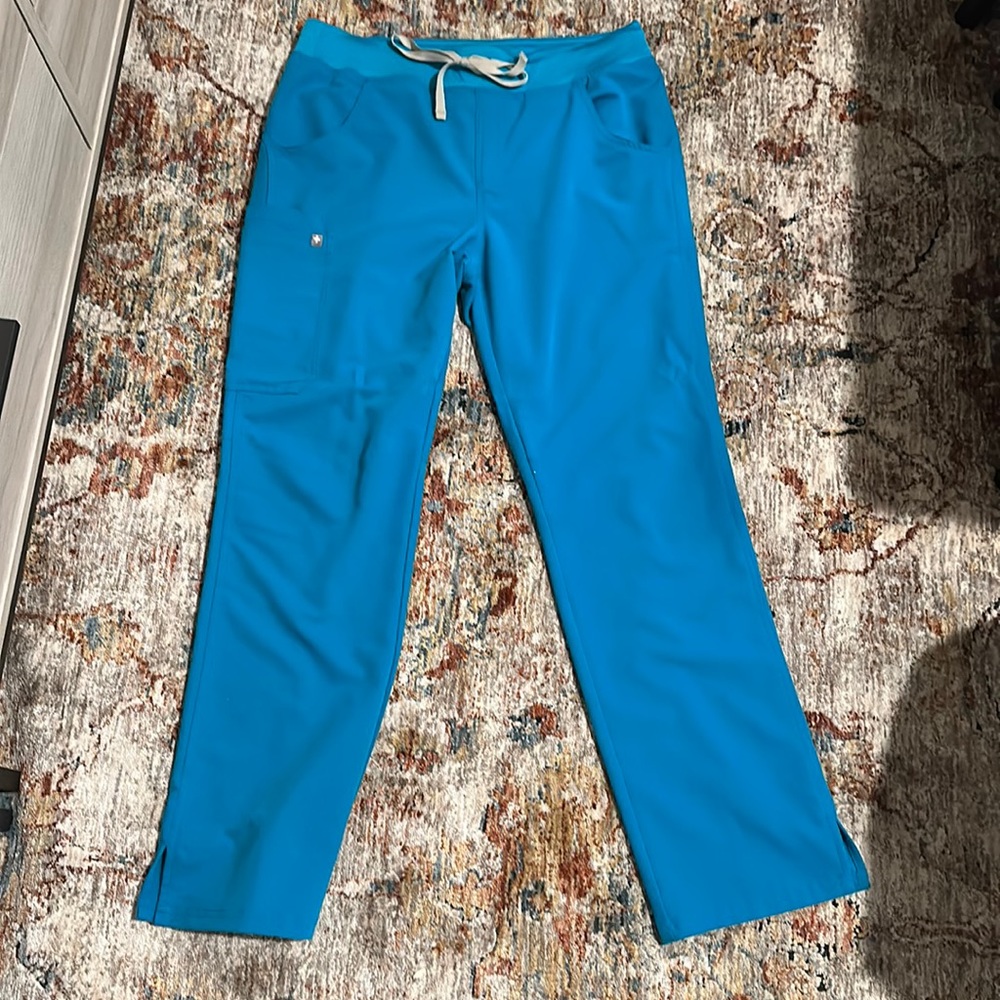 Figs Scrub pant-Style in High Waisted Livingston Basic